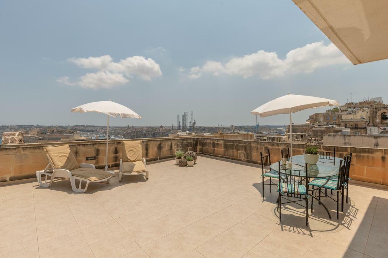 Apartment Penthouse *